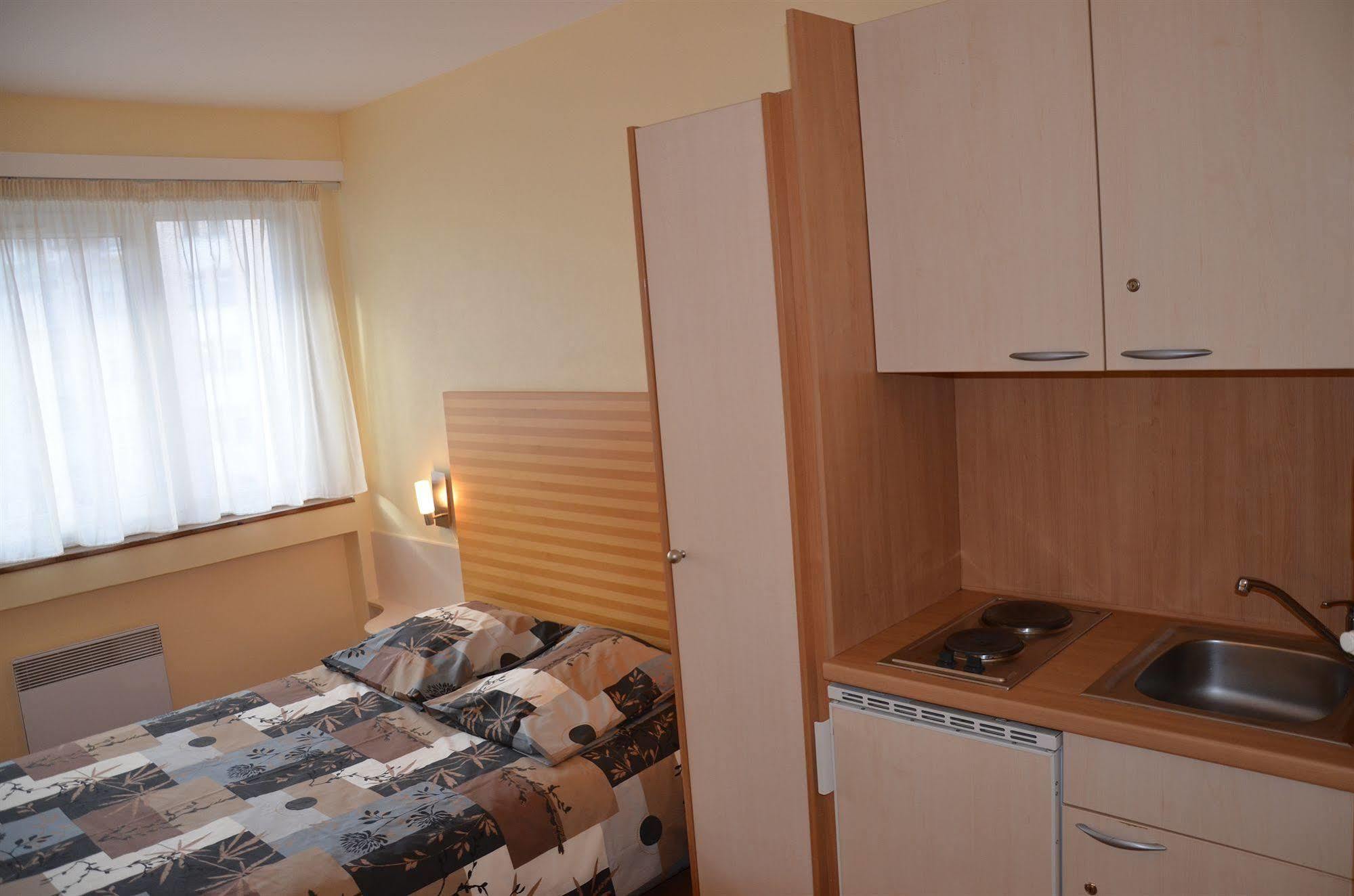 Ibis Styles Strasbourg Centre Republique Hotel ภายนอก รูปภาพ