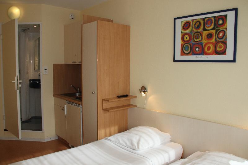 Ibis Styles Strasbourg Centre Republique Hotel ภายนอก รูปภาพ
